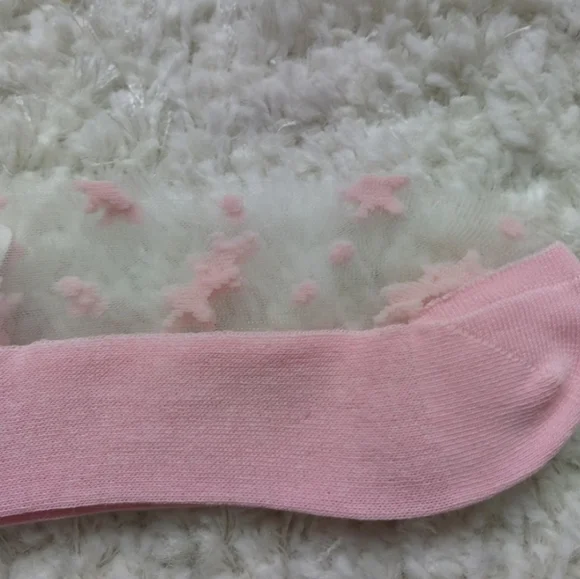 Daiso Pink Star See-Through Socks - Picture 3 of 5